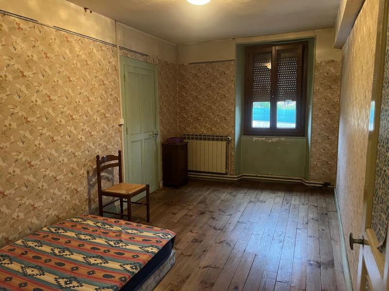 Maison - 170 m² - 8 pièces