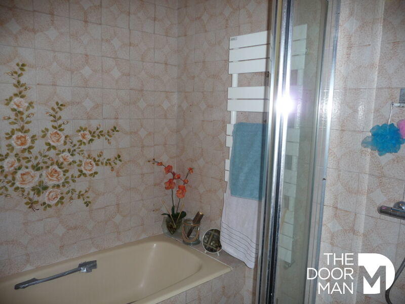 Maison traditionnelle - 87 m² - 3 pièces