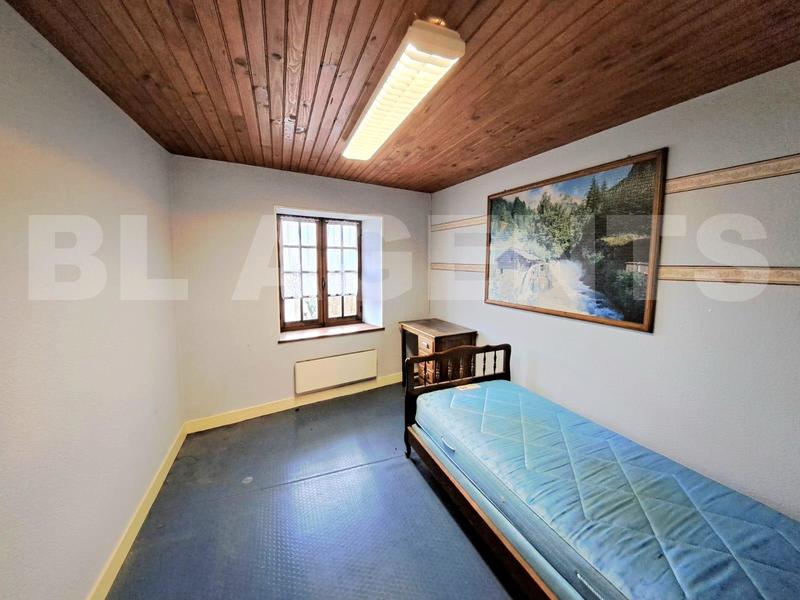 Maison ancienne - 162 m² - 8 pièces