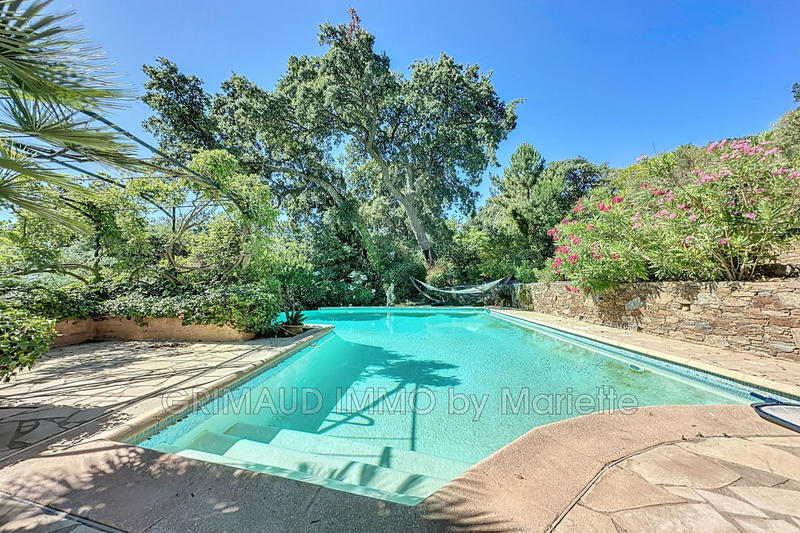 Villa - 180 m² - 6 pièces