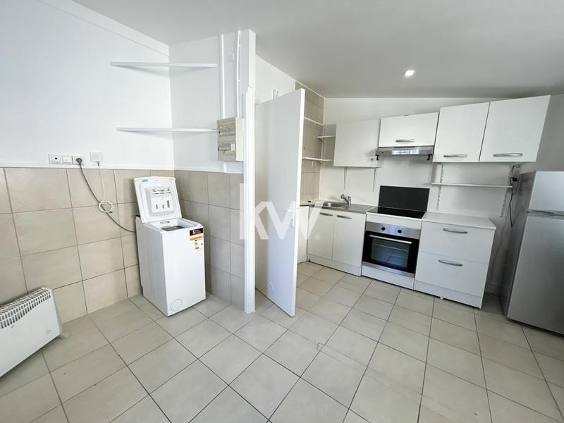 Maison - 318 m² - 7 pièces