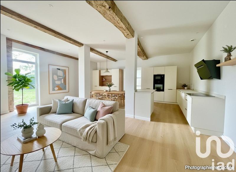 Appartement - 120 m² - 4 pièces