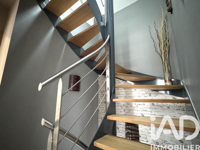 Maison - 119 m² - 5 pièces