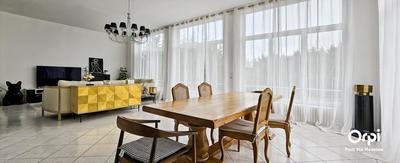 Maison de maîtres - 199 m² - 4 pièces