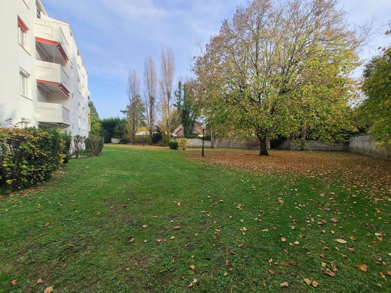 Appartement - 95 m² - 4 pièces