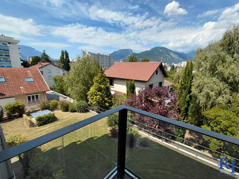 Appartement - 49 m² - 2 pièces