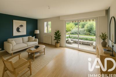 Maison - 141 m² - 5 pièces