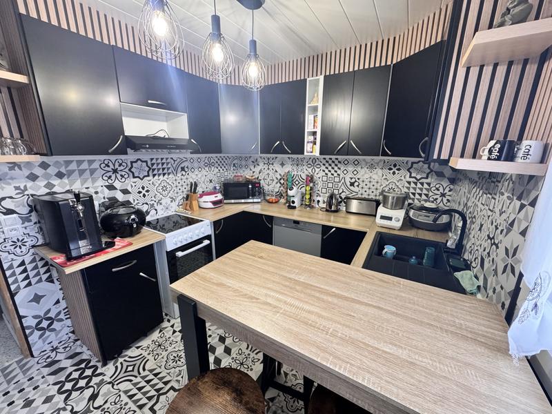 Maison - 122 m² - 6 pièces