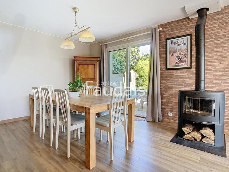 Maison - 150 m² - 7 pièces