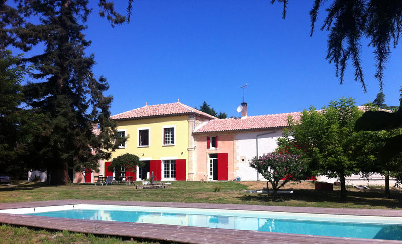 Maison - 237 m² - 6 pièces