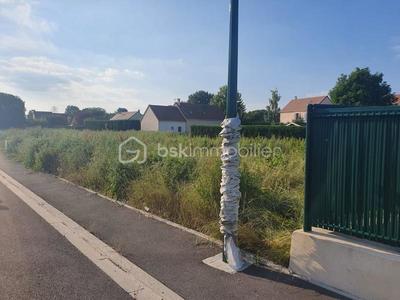 Terrain constructible - 496 m²