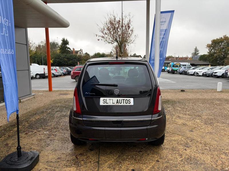 Lancia Musa 1.3 Multijet 90 Ch Garantie 6 Mois / Reprise Possible