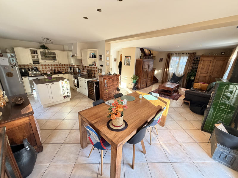 Maison - 120 m² - 5 pièces