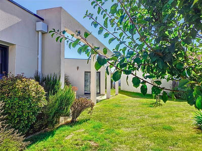 Maison - 139 m² - 5 pièces