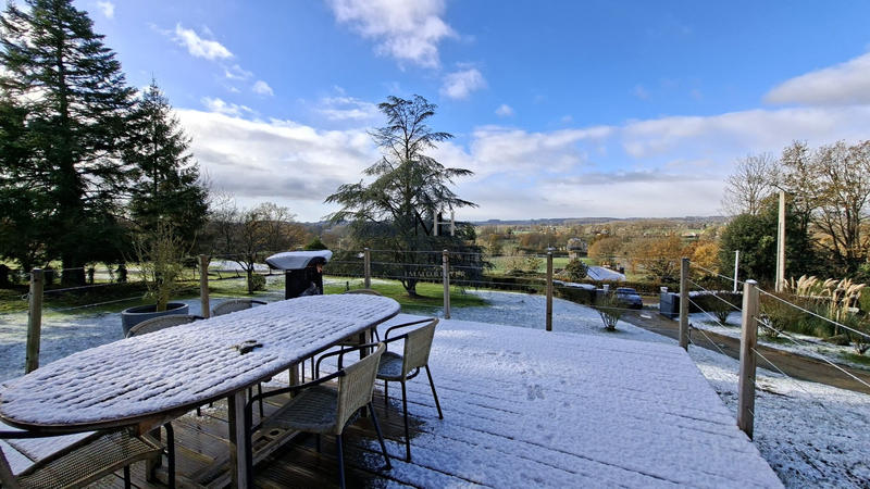 Maison traditionnelle - 90 m² - 5 pièces