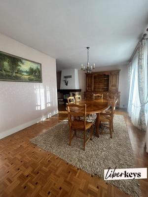 Maison de ville - 140 m² - 6 pièces