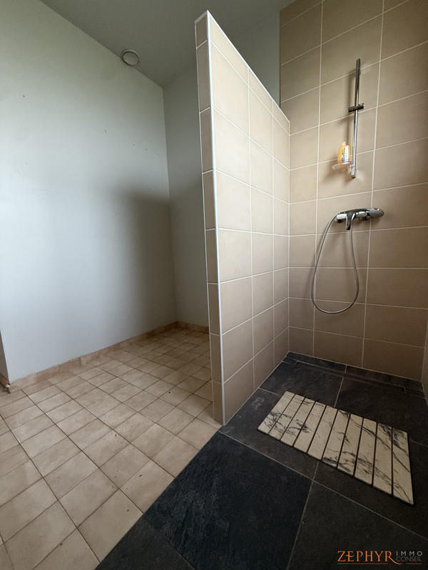 Villa - 105 m² - 5 pièces