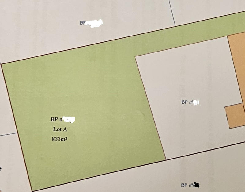 Terrain - 833 m²