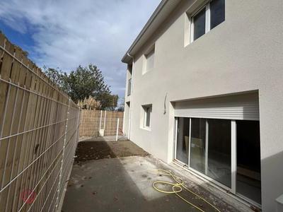 Maison - 192 m² - 10 pièces