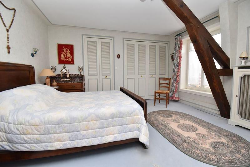 Maison de ville - 293 m² - 10 pièces