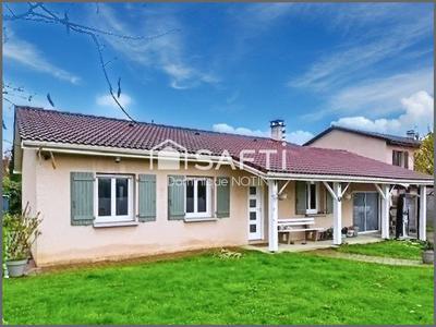 Maison - 81 m² - 5 pièces