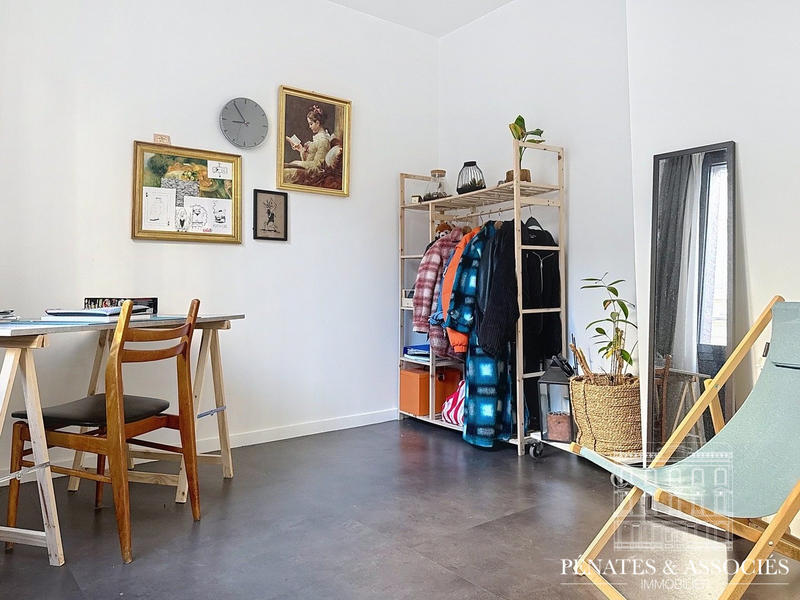 Appartement - 80 m² - 4 pièces