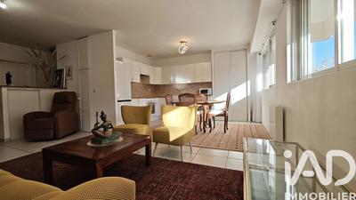 Appartement - 65 m² - 3 pièces