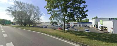 Local commercial - 700 m²