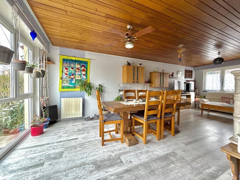 Maison - 155 m² - 6 pièces