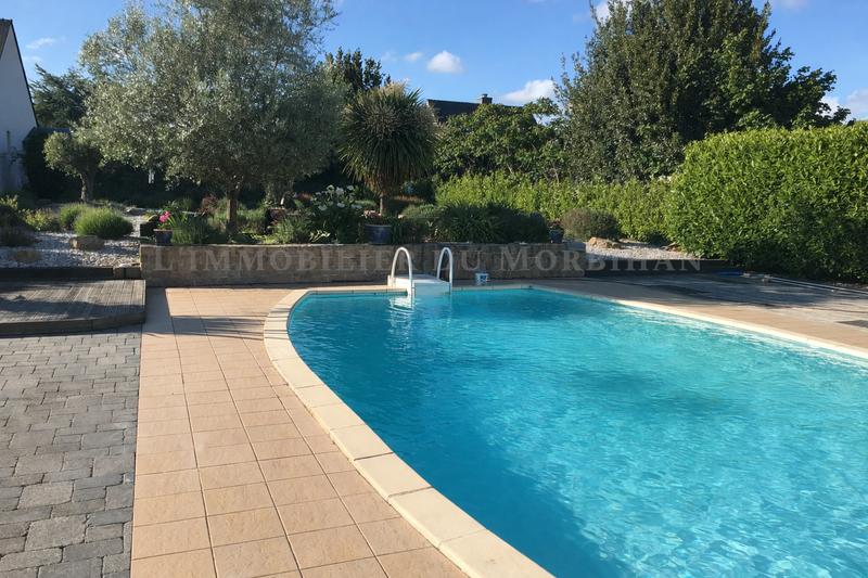 Maison - 175 m² - 6 pièces