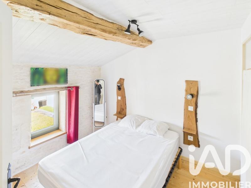 Maison - 347 m² - 5 pièces