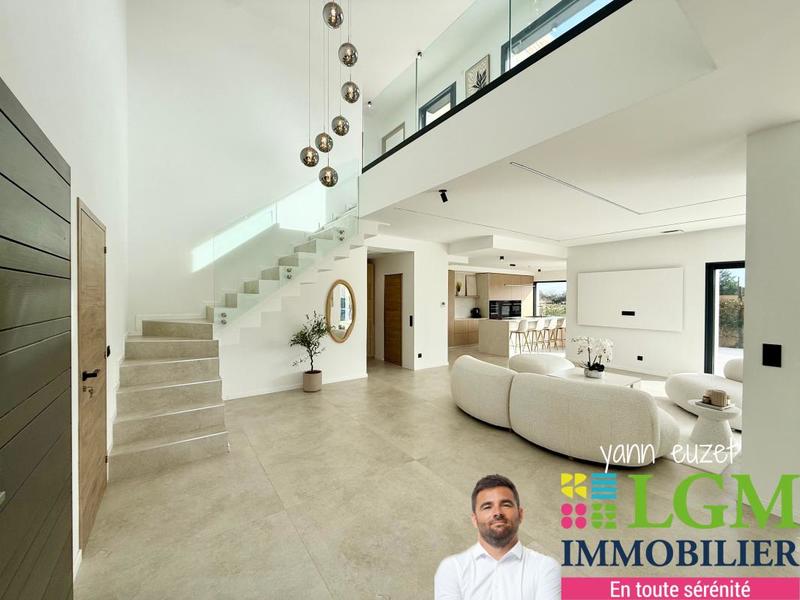 Maison - 178 m² - 5 pièces