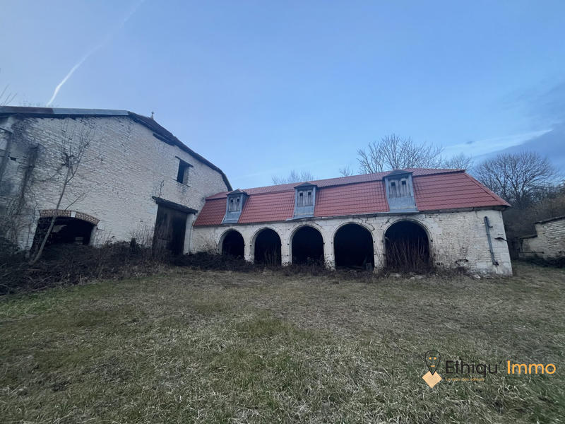 Château - 700 m² - 25 pièces