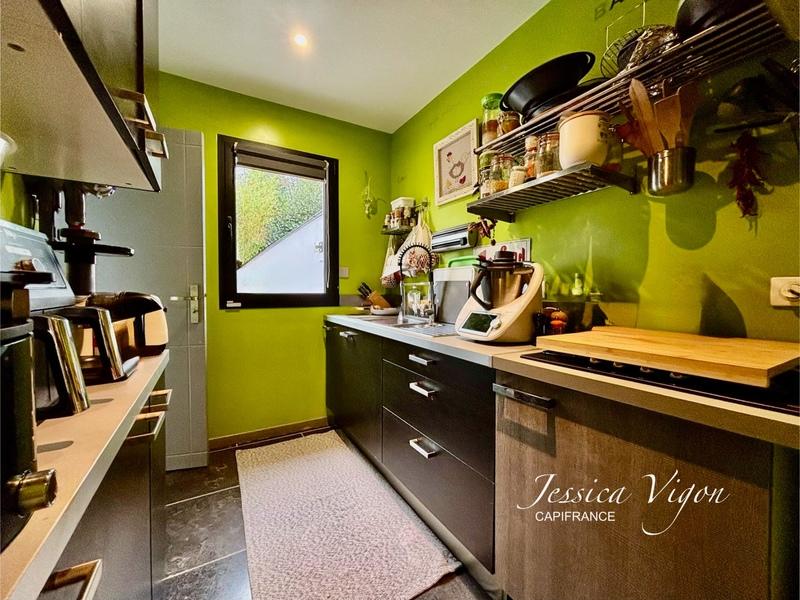 Maison - 194 m² - 6 pièces