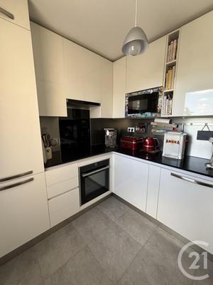 Duplex - 81 m² - 3 pièces