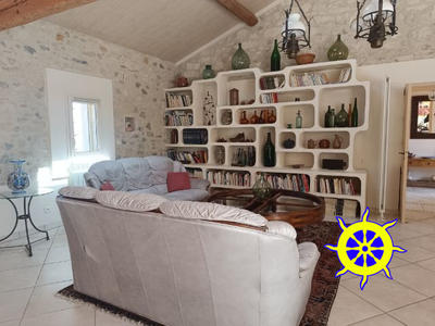 Maison ancienne - 190 m² - 7 pièces