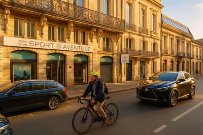 Local commercial - 1 040 m² - 8 pièces