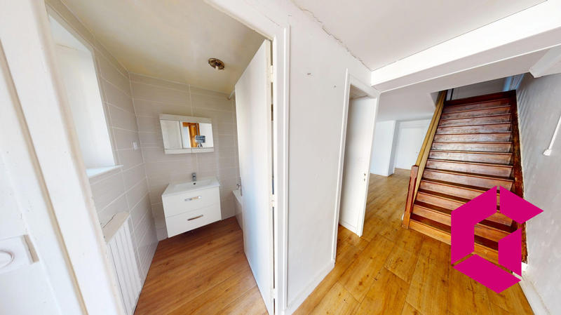 Maison ancienne - 110 m² - 6 pièces