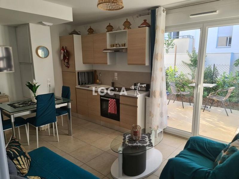 Chambre - 12 m² - 1 pièce