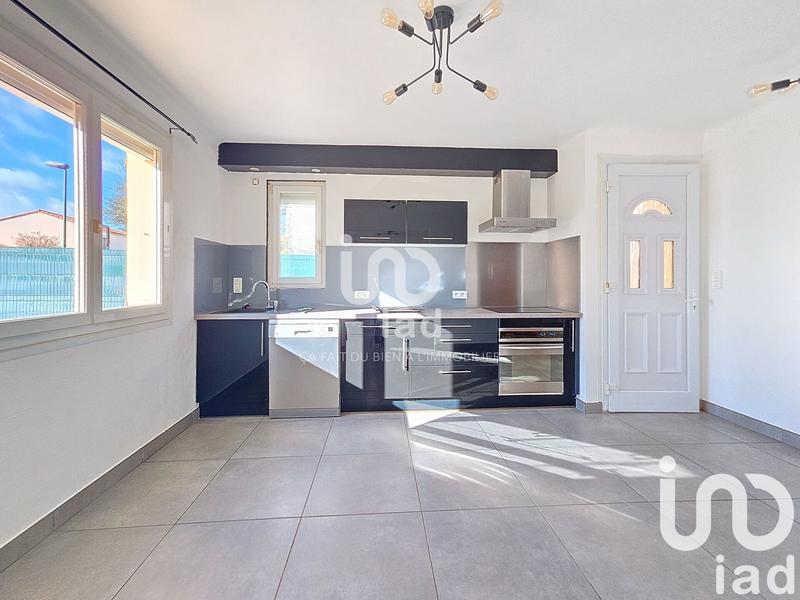 Maison - 180 m² - 7 pièces