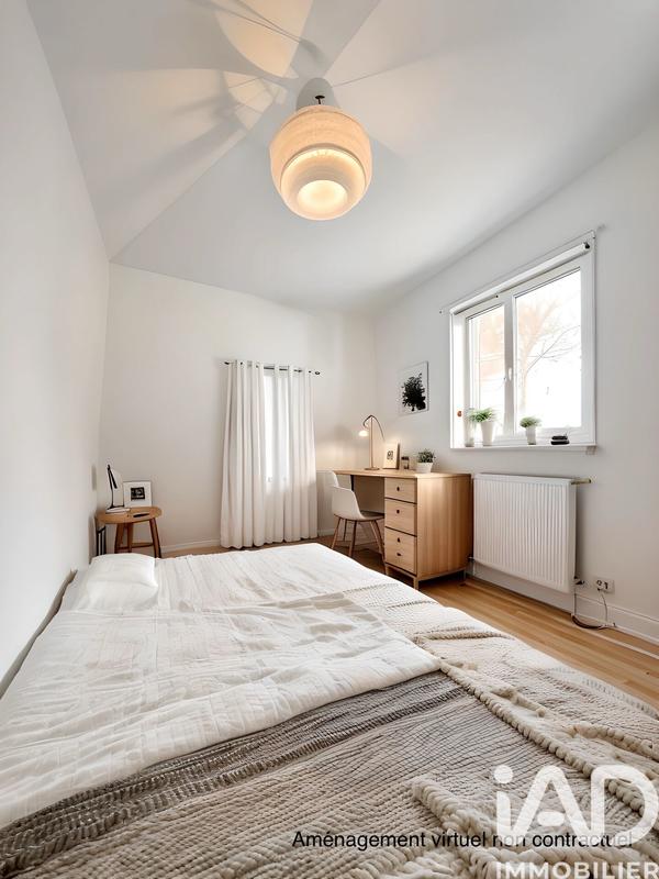 Maison - 96 m² - 5 pièces