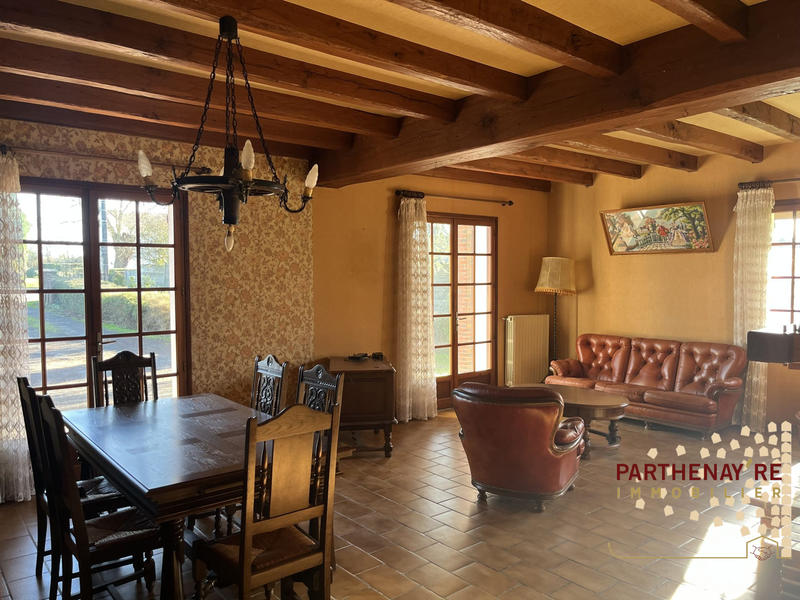 Maison - 147 m² - 5 pièces