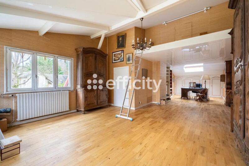 Villa - 236 m² - 7 pièces