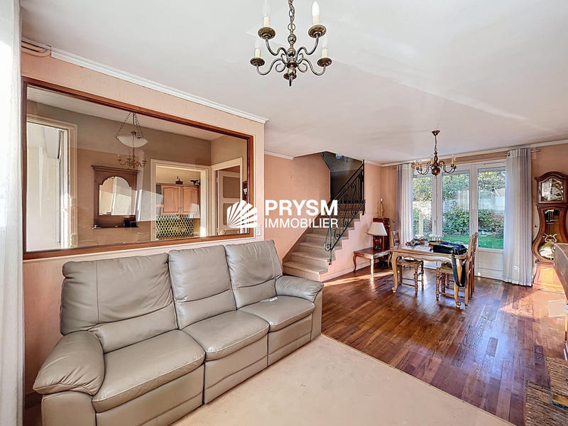 Maison traditionnelle - 76 m² - 4 pièces