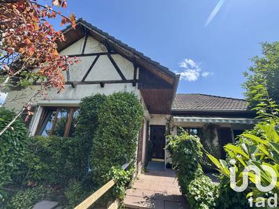 Maison - 145 m² - 6 pièces