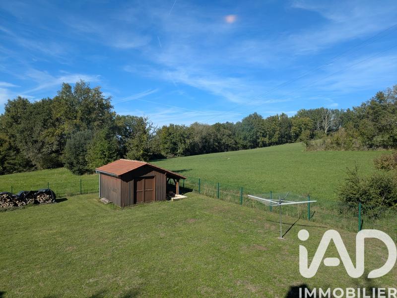 Maison - 277 m² - 9 pièces