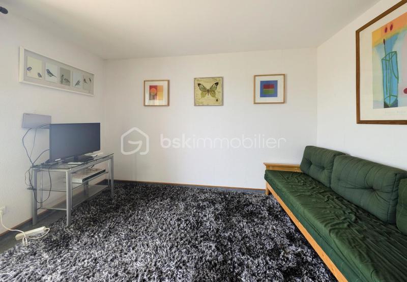 Propriété - 257 m² - 11 pièces