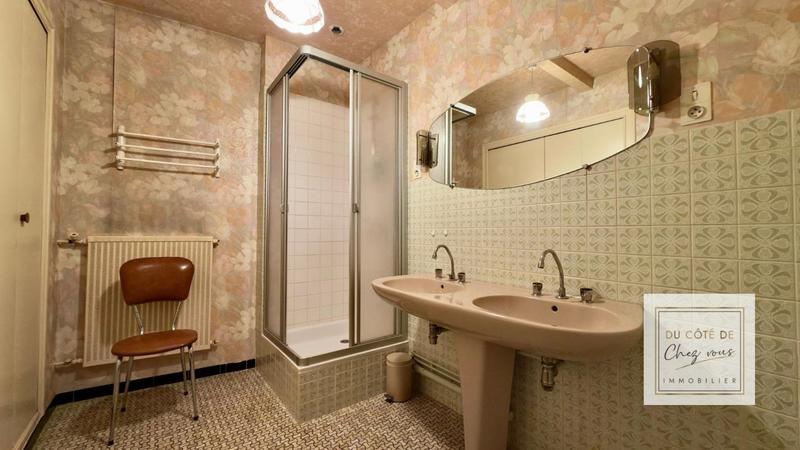 Longère - 243 m² - 7 pièces