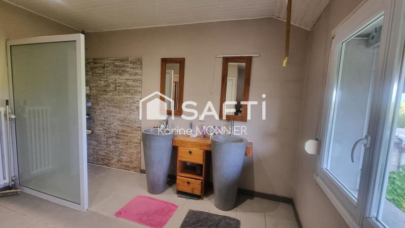 Maison - 189 m² - 8 pièces