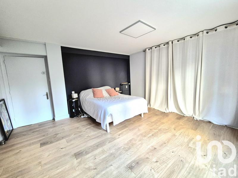 Appartement - 95 m² - 4 pièces